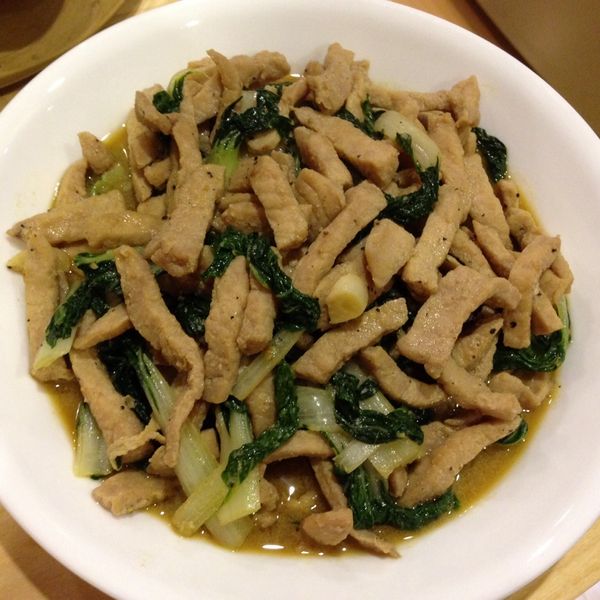 黑胡椒豬柳蓋飯：Snow Bear 一起做