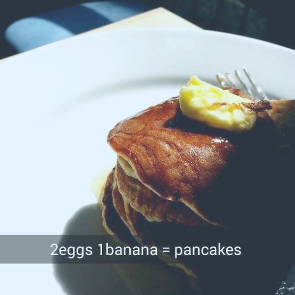 只要兩顆蛋+一根香蕉的簡單鬆餅! : Sheila Mae一起做