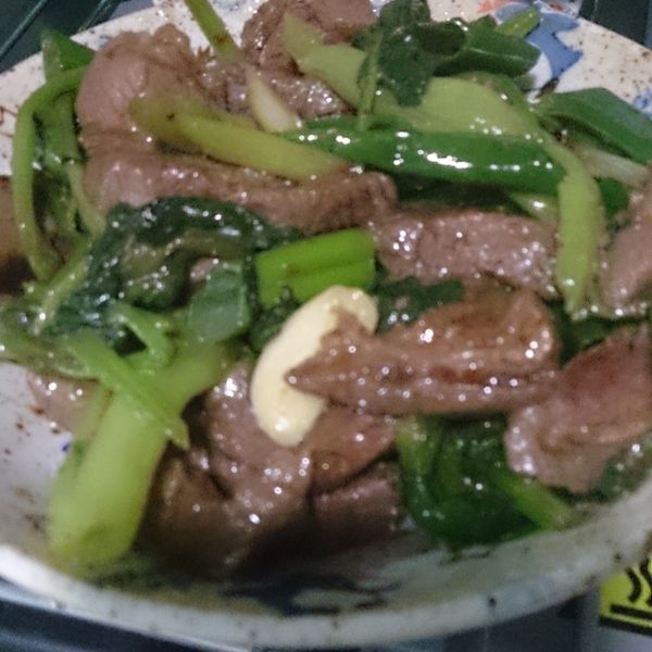 【33廚房】沙茶牛肉空心菜 : Iwan Lubi一起做