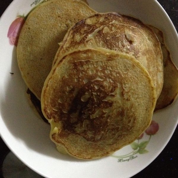 只要兩顆蛋+一根香蕉的簡單鬆餅! : Maggie一起做