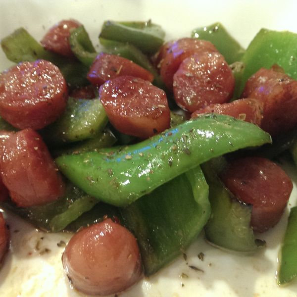 ㄚ曼達的廚房~康寶鮮味炒手鰹魚口味~青椒炒香腸 : Angel一起做