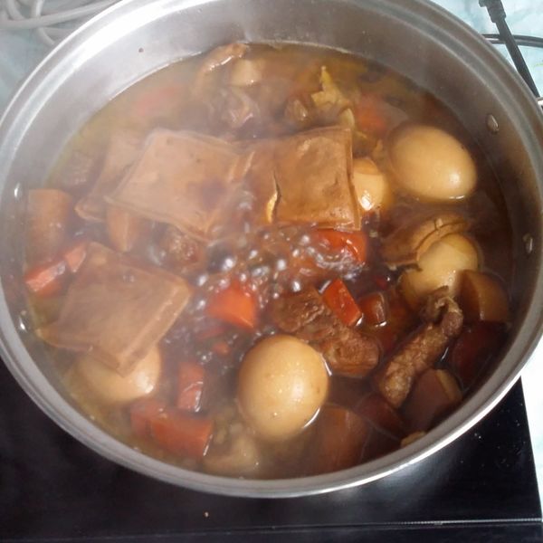 滷控肉：大綸哥 一起做