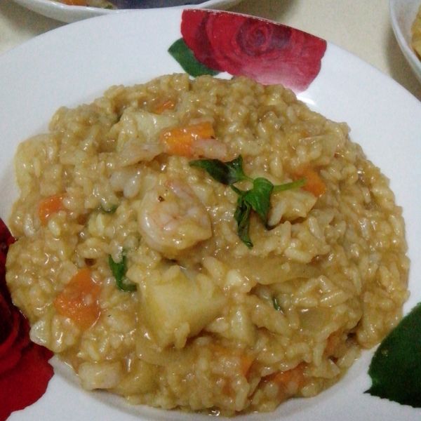 Mimi♥鮮蝦咖哩燉飯【牛頭牌咖哩塊】 : 林嵐一起做