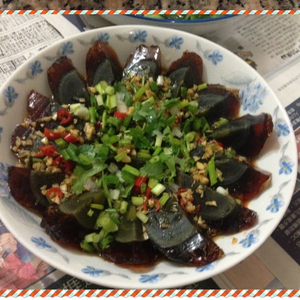 涼拌皮蛋：SiuTwee 一起做