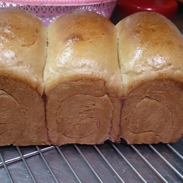 黑糖吐司(老麵法)：詹小雁 一起做