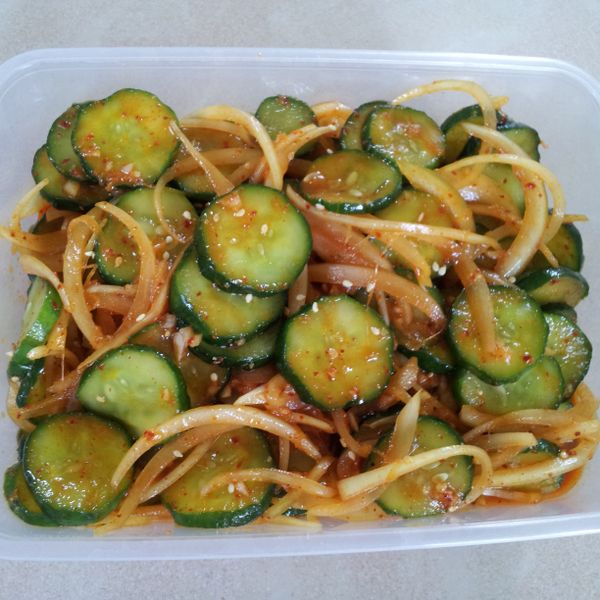 韓式涼拌小黃瓜 : Camille Chen一起做