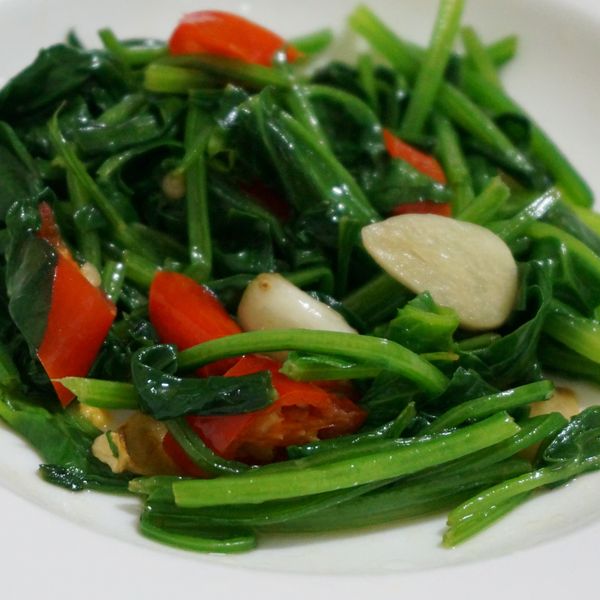 【厚生廚房】清炒菠菜：Jason 一起做