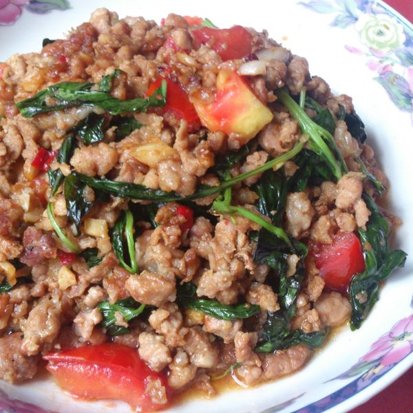 扒完三碗飯! 泰式打拋豬 食譜 : Tara Jian一起做