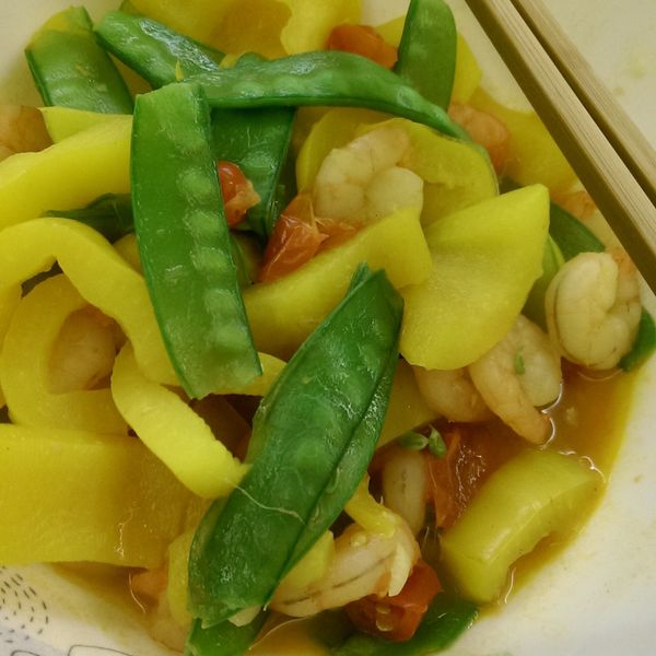 彩蔬燴海鮮[小六姐的健康煮]：Laura Chen 一起做