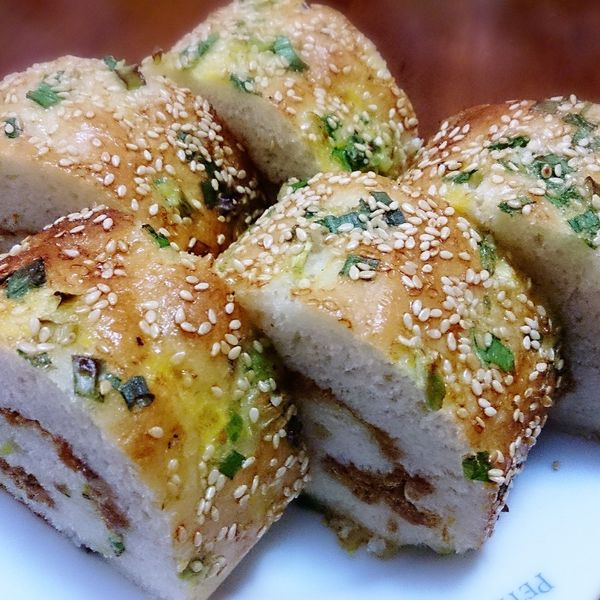 肉鬆蔥花捲詳細圖解 : Abby Feng一起做