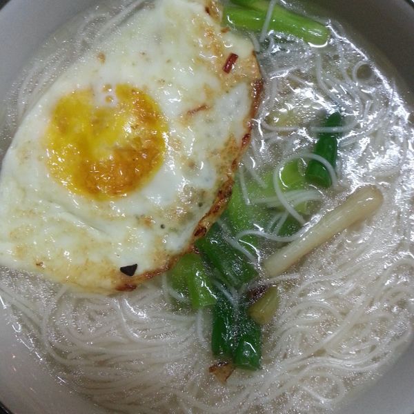 蛋包麵線 : 光居一起做