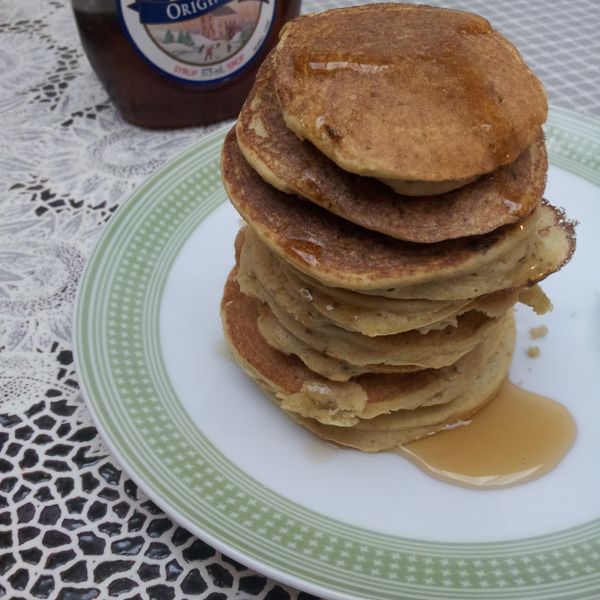 只要兩顆蛋+一根香蕉的簡單鬆餅! : 大學生一起做