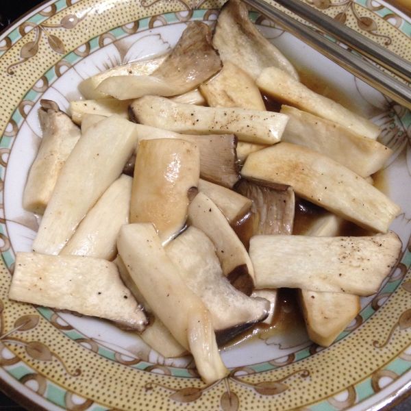 椒鹽杏鮑菇：Twiggy.S 一起做