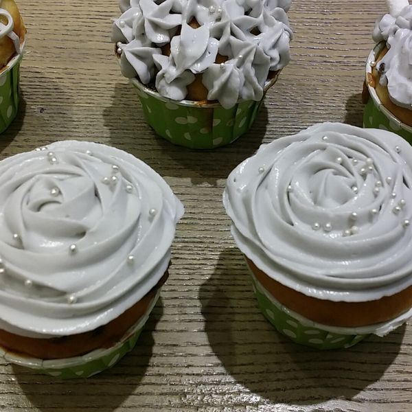 甜美可愛下午茶:cup cake杯子蛋糕:Annie Lai 一起做