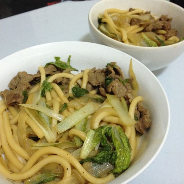 【穀盛壽喜燒】奶油風牛肉炒拉麵 : Mimi Wei一起做