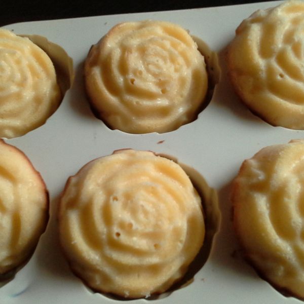 優雅的下午茶～檸檬小蛋糕：Grace Chen 一起做