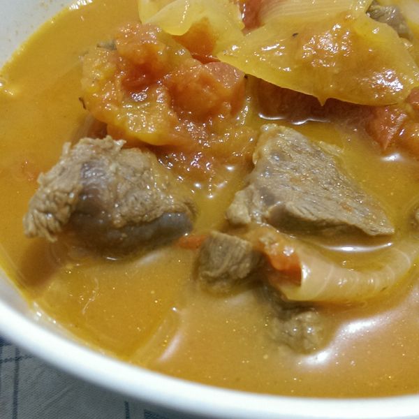 蕃茄牛肉煲 : s鬼娃s一起做