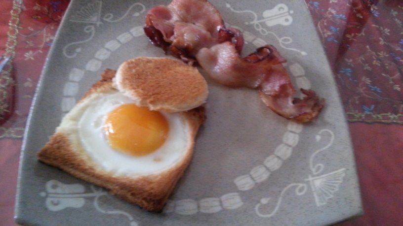 澤村太太學習中 一起做