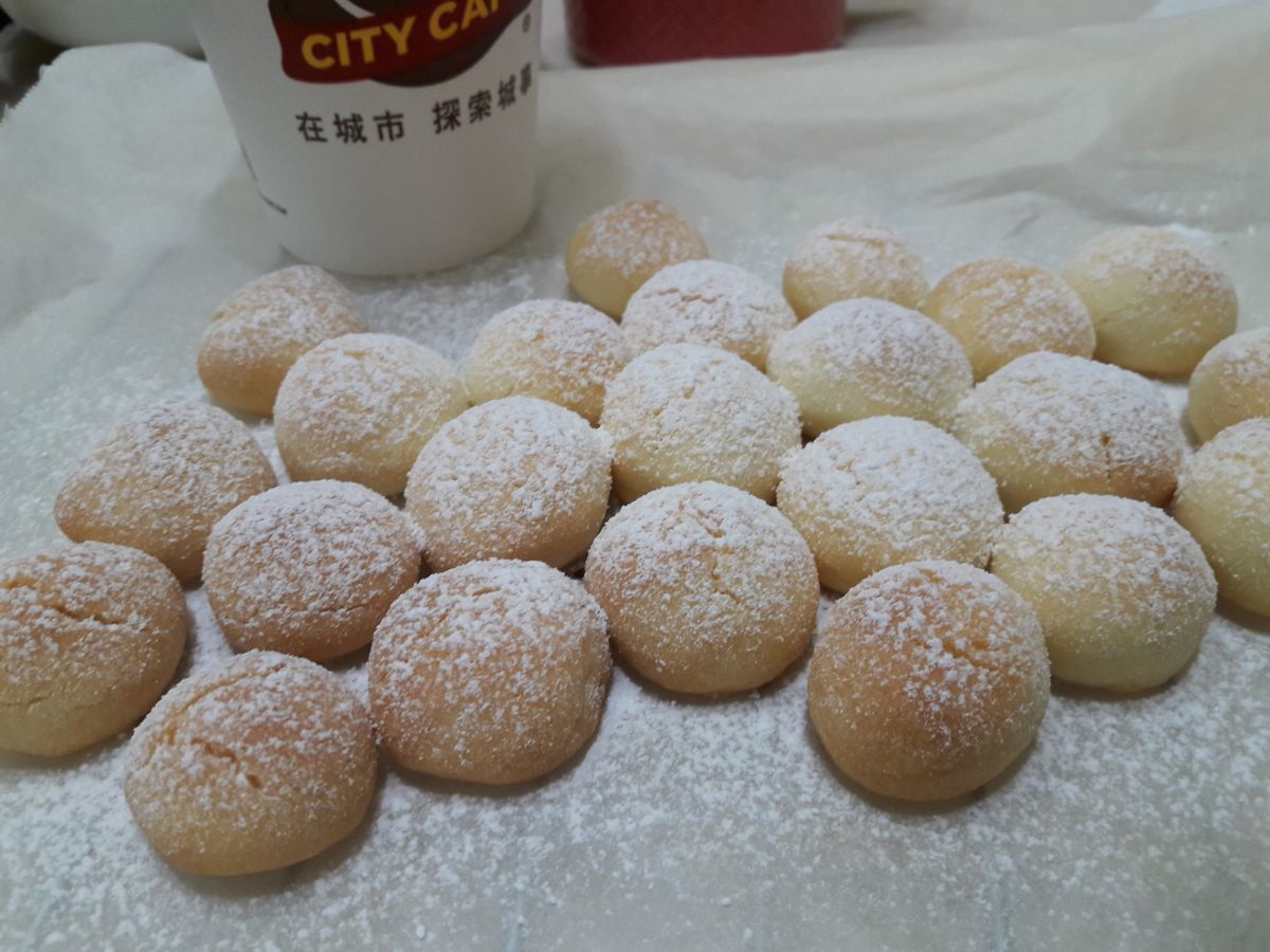 Ya Hui Lee 一起做