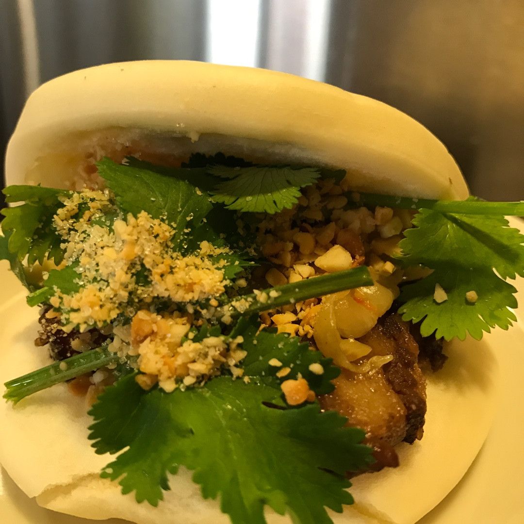 Tina Lewis 一起做