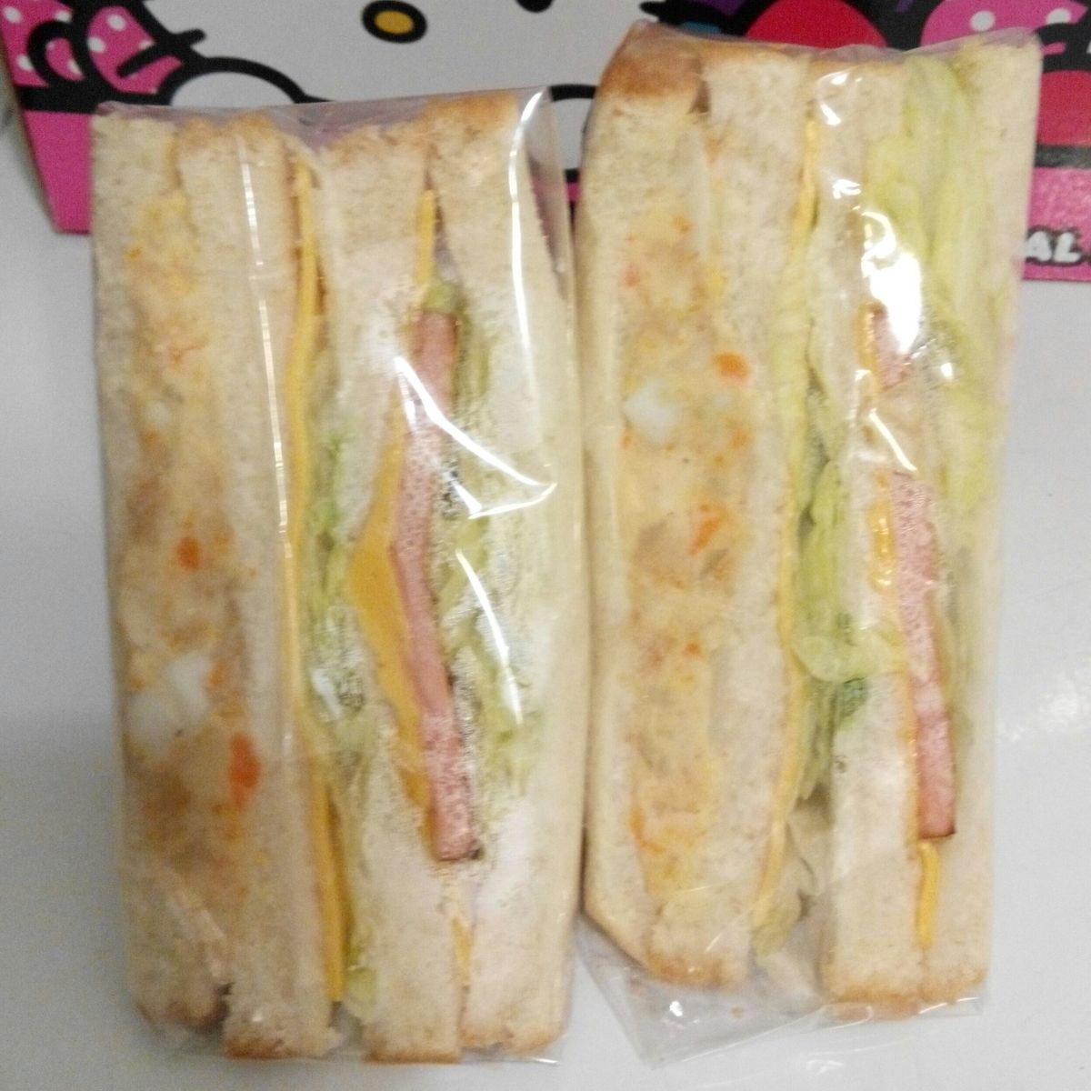 Chia-Ling Hou 一起做