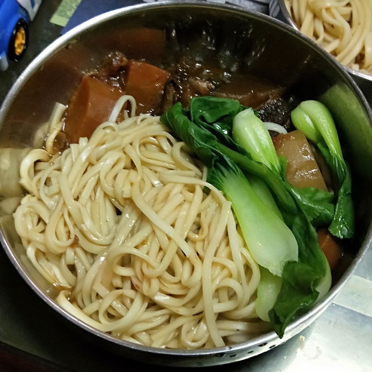 Yi Fen Lai 一起做