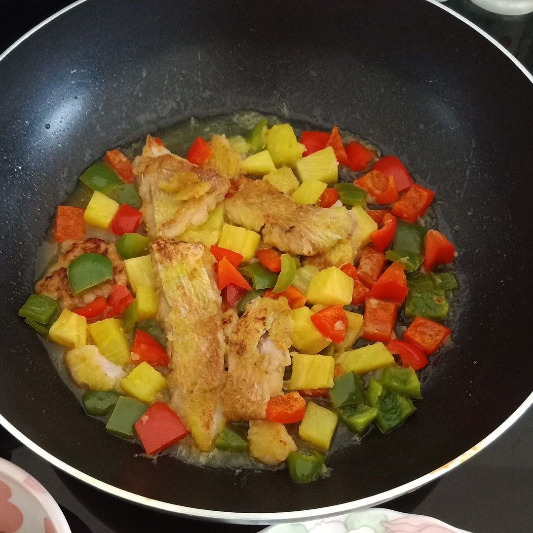 Min Hua Tsai 一起做