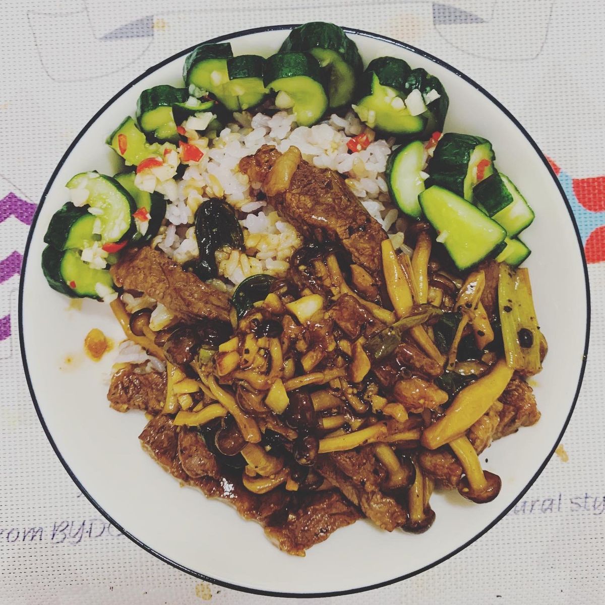 Ying Hsiang 一起做