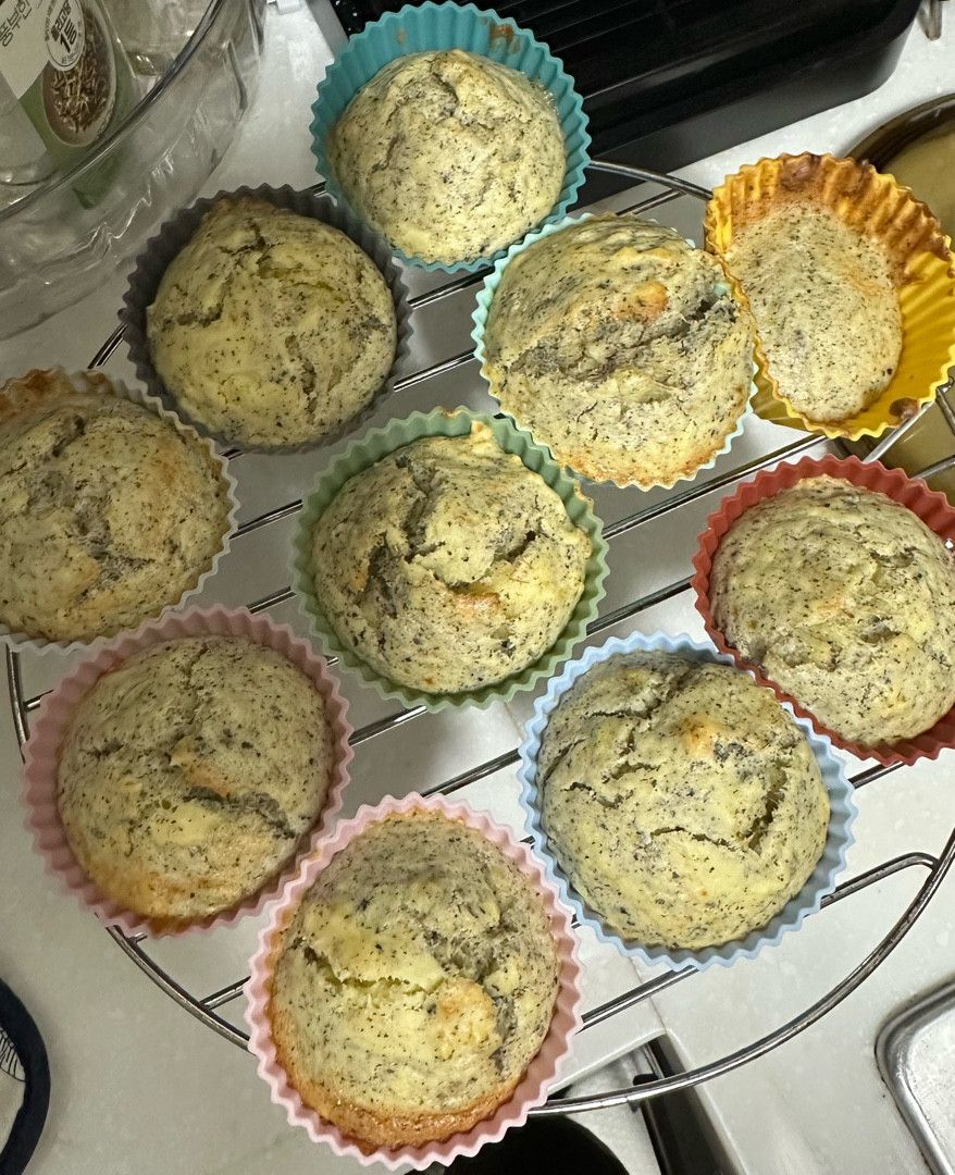 Hui Fen Liang 一起做