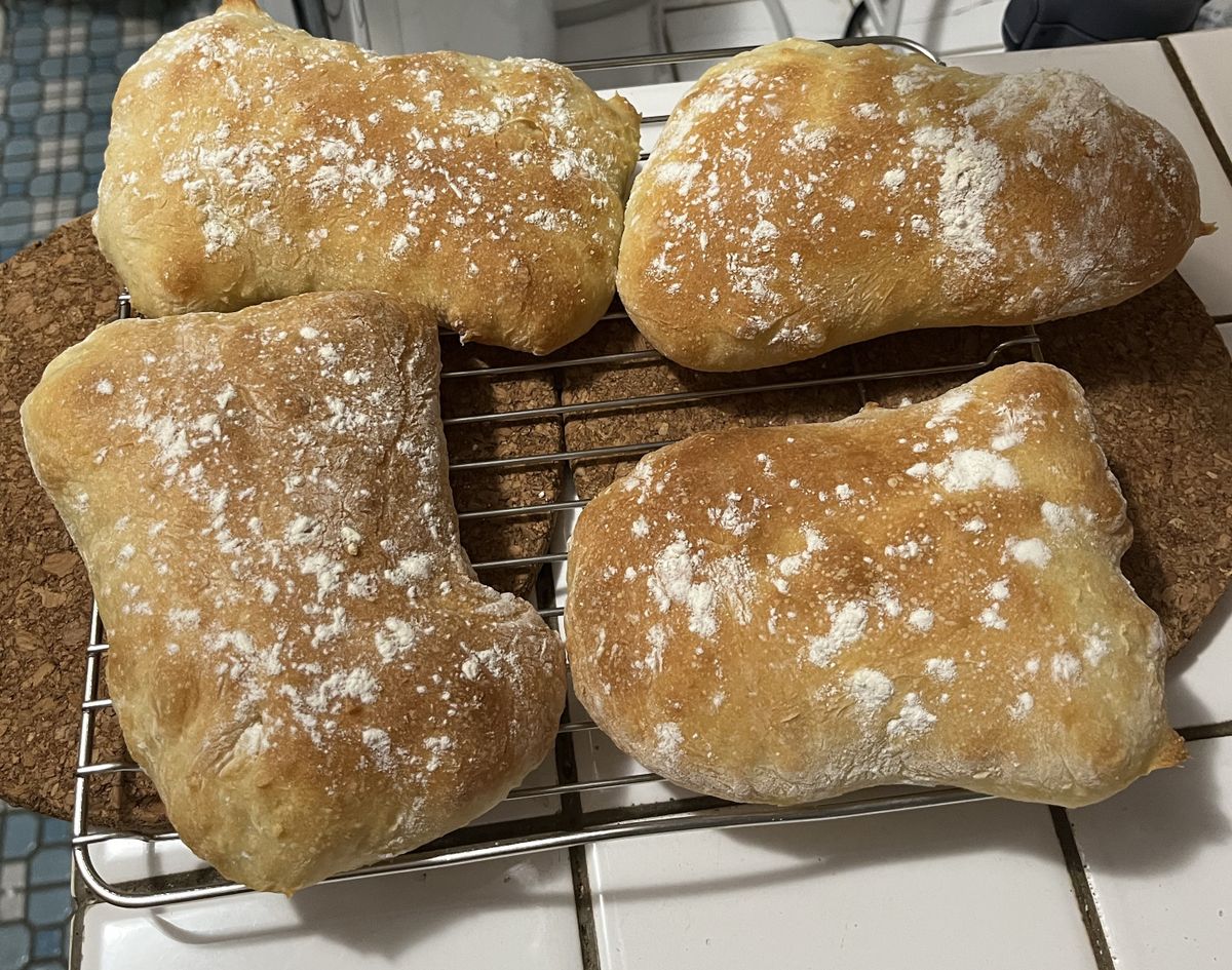 何 謙々 一起做