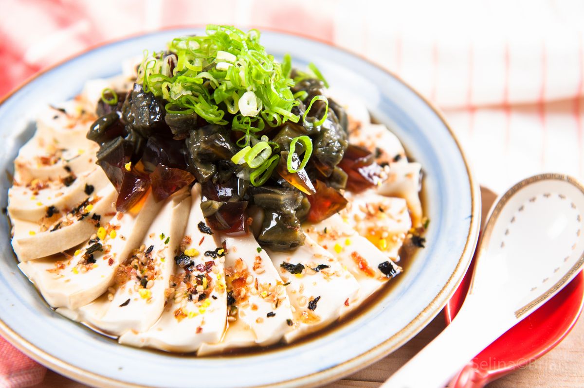 涼拌皮蛋豆腐@美麗人妻Selina Wu