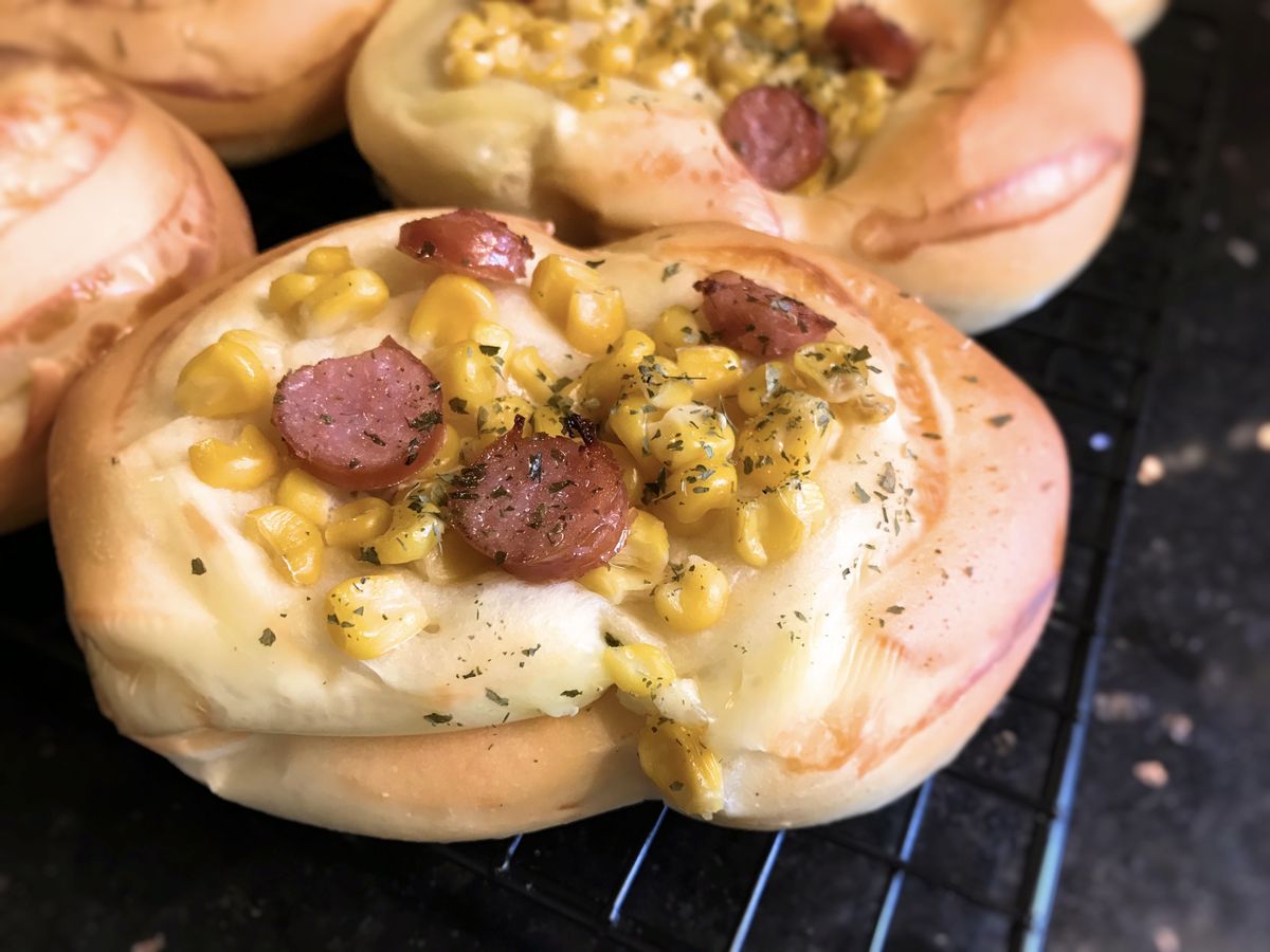 玉米熱狗起司麵包