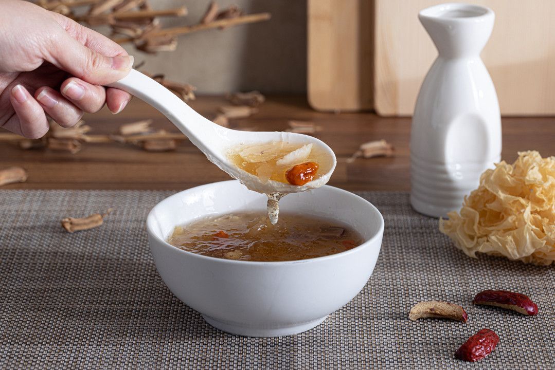 雪燕皂角銀耳湯