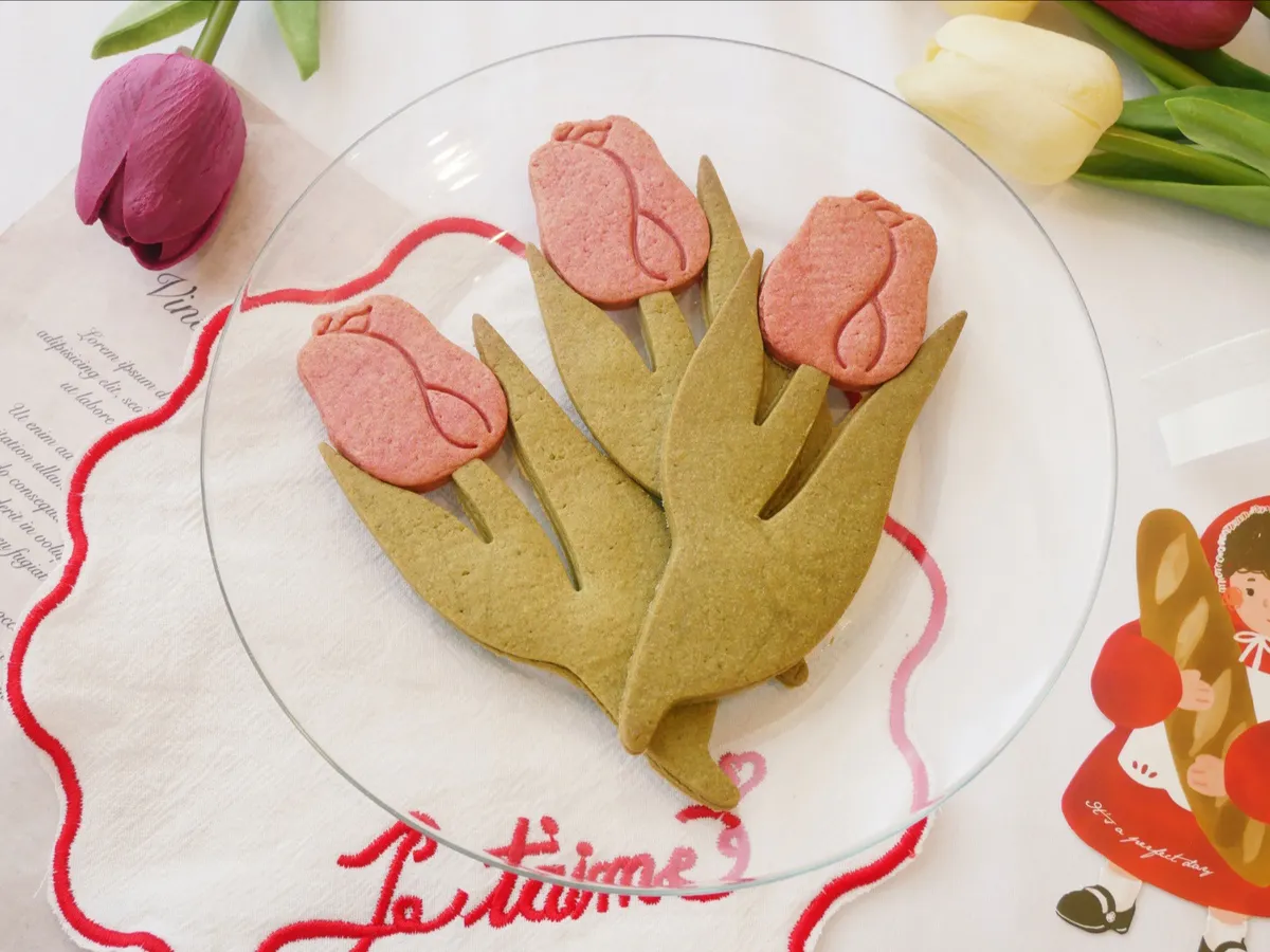 母親節「鬱金香餅乾」做成花束送媽媽♡