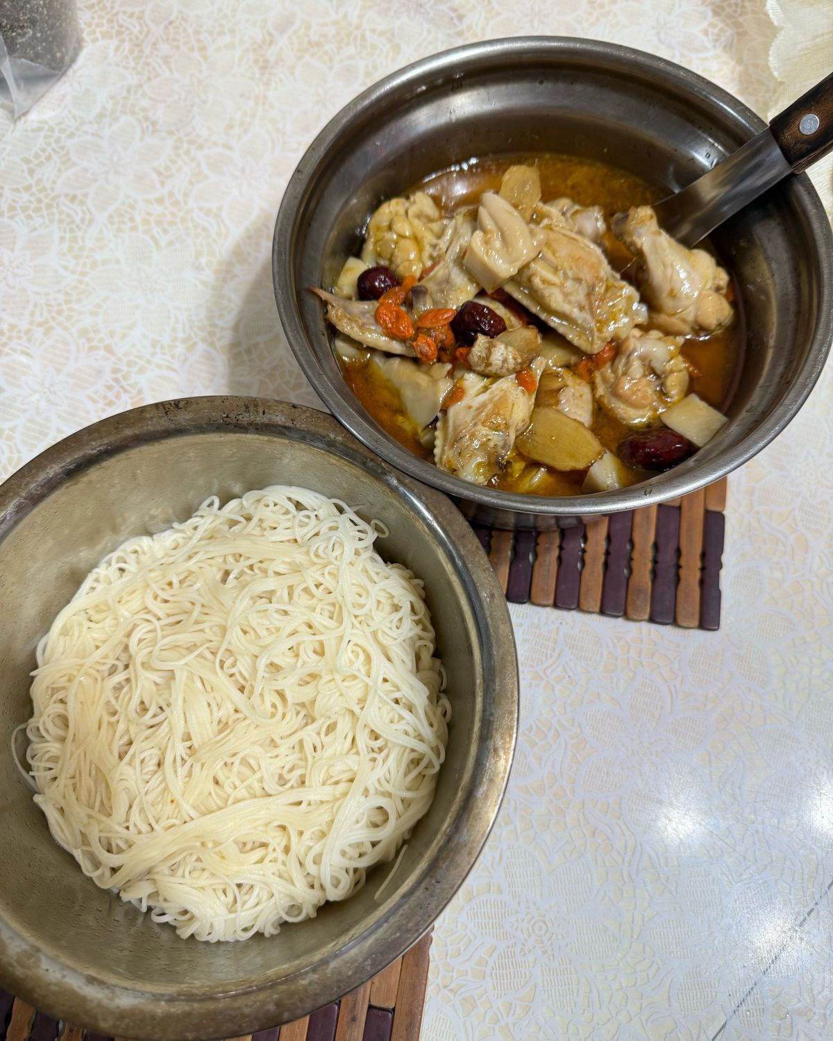杏鮑菇麻油雞