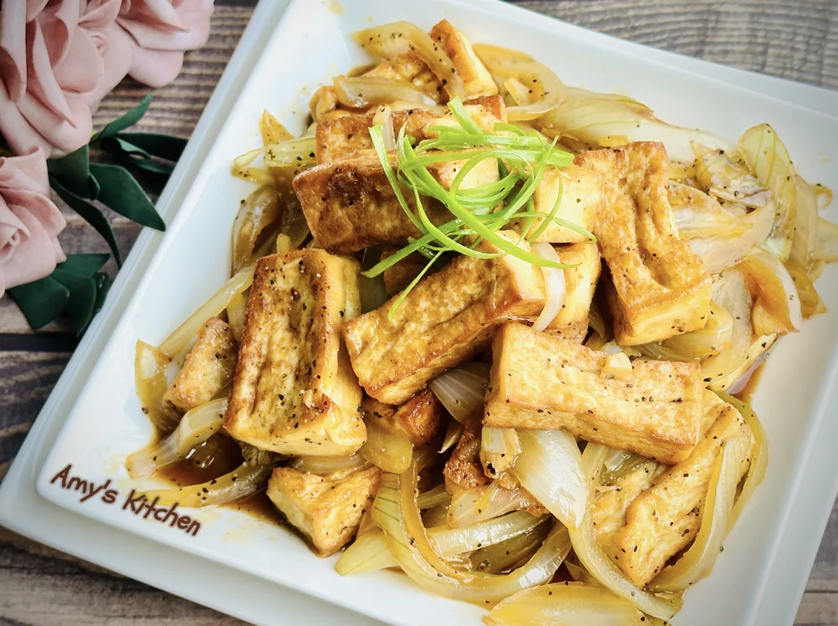 洋蔥豆腐燒 / 銅板家常菜