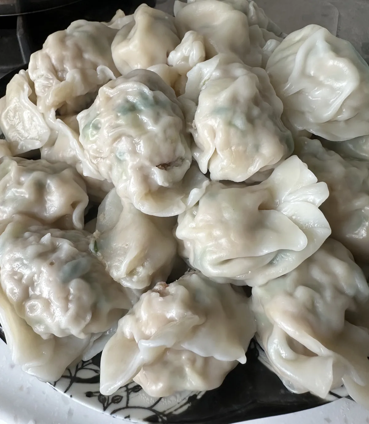蝦子蔥肉水餃