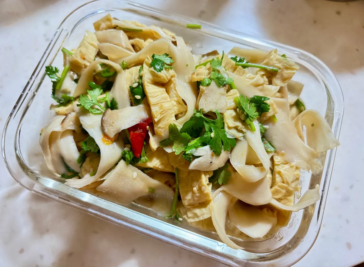 涼拌豆皮杏鮑菇（全素）