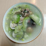 蛤蠣絲瓜湯
