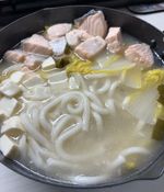 鮭魚海鮮濃湯烏龍麵