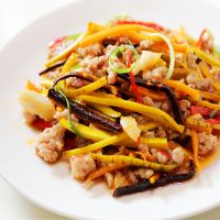 【厚生廚房】辣炒三色胡蘿蔔