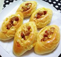 鹽酥雞蛋皮沙拉包