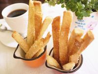涮嘴酥脆吐司條