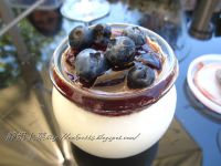 鮮奶酪，配果醬