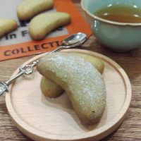 擂茶。新月餅乾