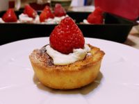 杏仁奶油草莓塔