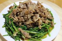 蝦醬羊肉空心菜＆羊肉意麵