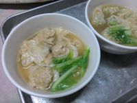 肉餡餛飩&菜肉餛飩