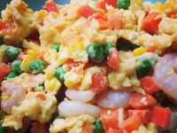 三色豆蝦仁炒蛋