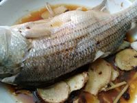 清蒸鱸魚